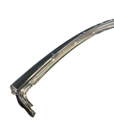 MOULURE LATERALE DROITE DE TOIT SUPRA TOYOTA