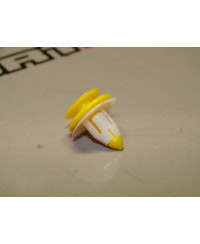 AGRAFE BAS DE CAISSE NISSAN