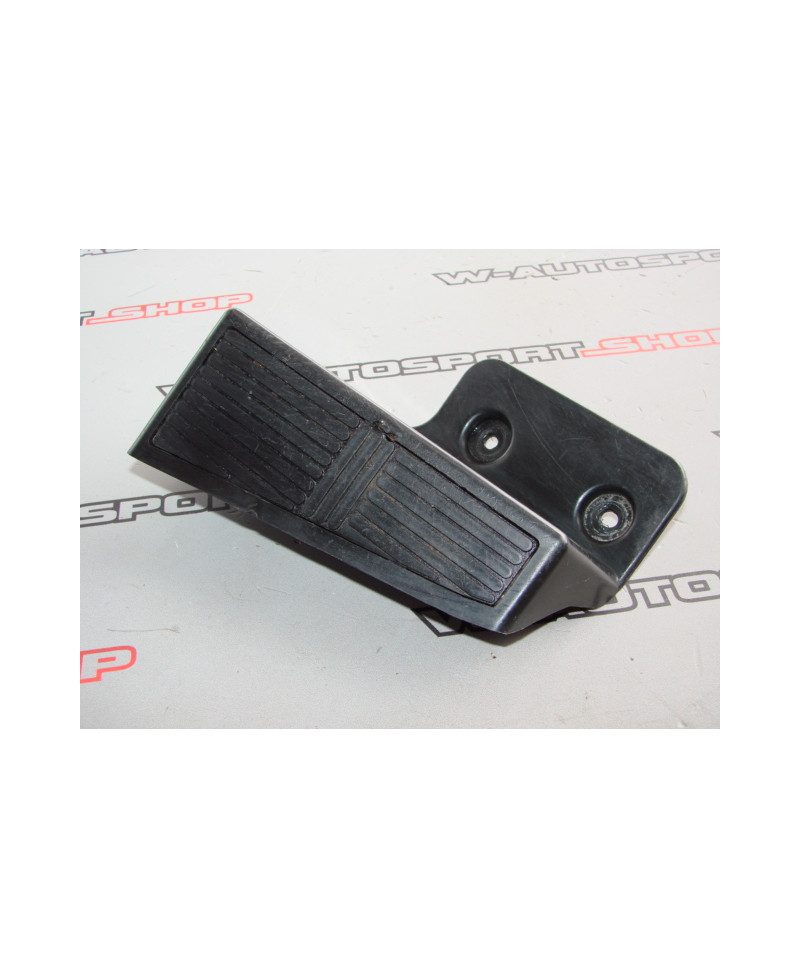 REPOSE PIED CONDUCTEUR R33 NISSAN