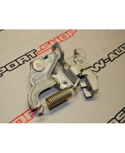 GACHE DE COFFRE R33 NISSAN 