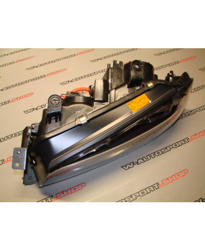 PHARE GAUCHE XENON R34 NISSAN