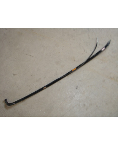 ENJOLIVEUR VITRE CUSTODE GAUCHE R32 NISSAN