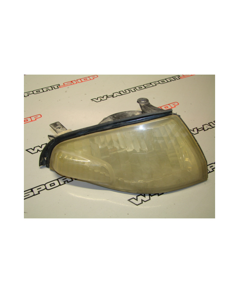 CLIGNOTANT AVANT DROIT R32