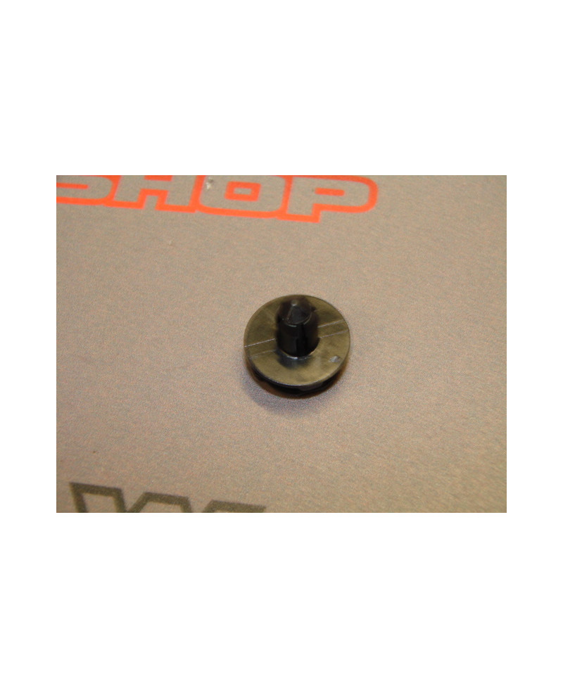 AGRAPHE FIXATION PASSAGE DE ROUE 350Z NISSAN