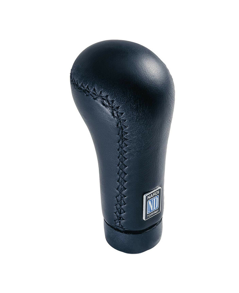 POMMEAU PRESTIGE EN CUIR NOIR NARDI