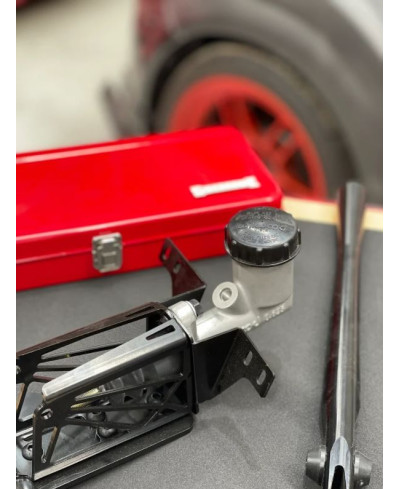 SUPPORT ADDITIONNEL DE FREIN À MAIN HYDRAULIQUE NISSAN 350Z Z33 GKTECH