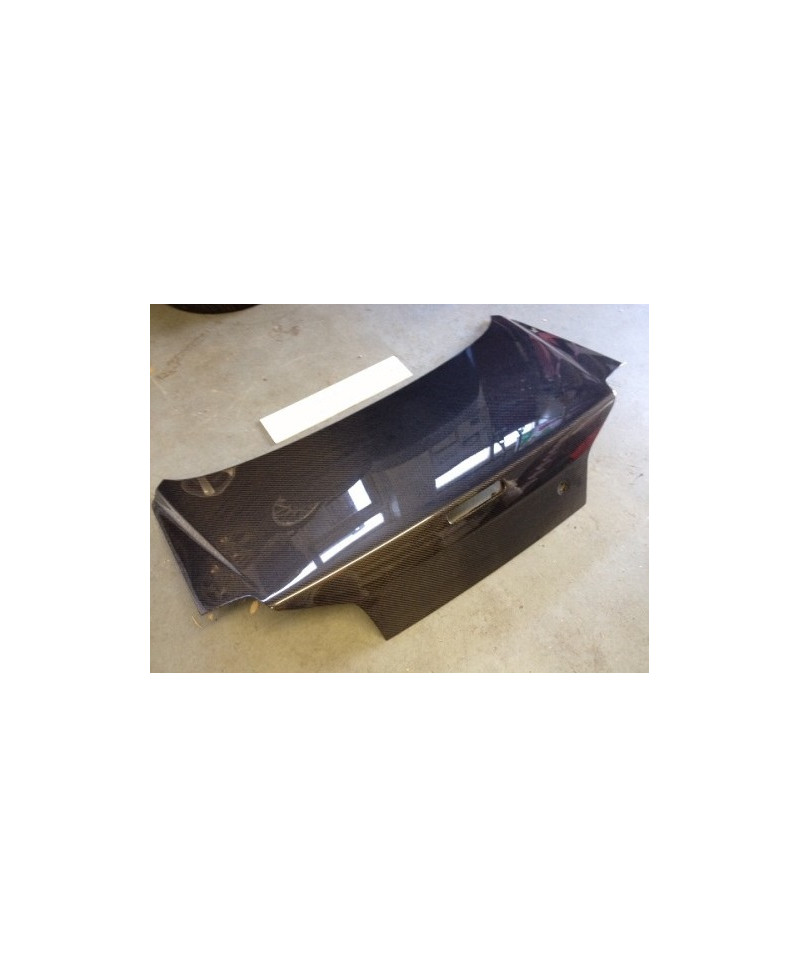 MALLE DE COFFRE CARBONE NISSAN SKYLINE R34 GTT KR