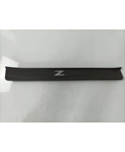 SEUIL DE PORTE DROIT 370Z ORIGINE NISSAN