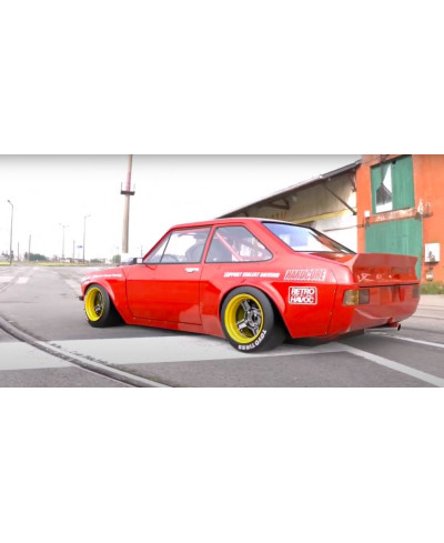 KIT CARROSSERIE PANDEM FORD ESCORT TRA KYOTO