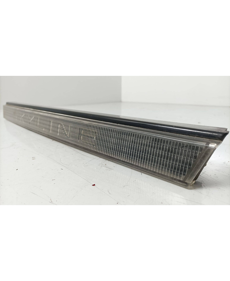 BANDEAU ARRIERE R33 NISSAN