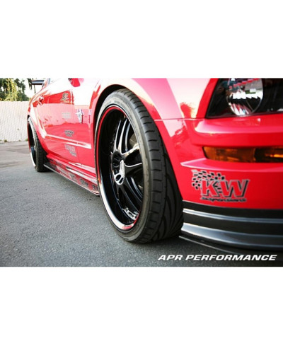RAJOUTS DE BAS DE CAISSE ROCKER EXTENSIONS FORD MUSTANG S197 - APR PERFORMANCE 