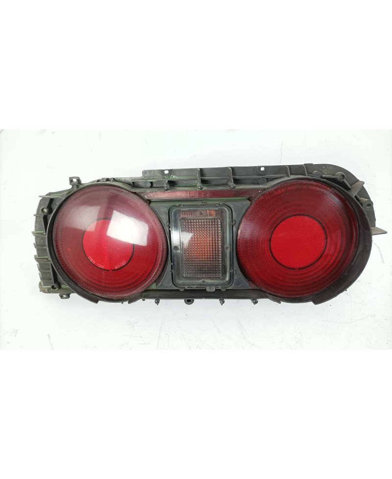 FEU ARRIERE GAUCHE R32 NISSAN