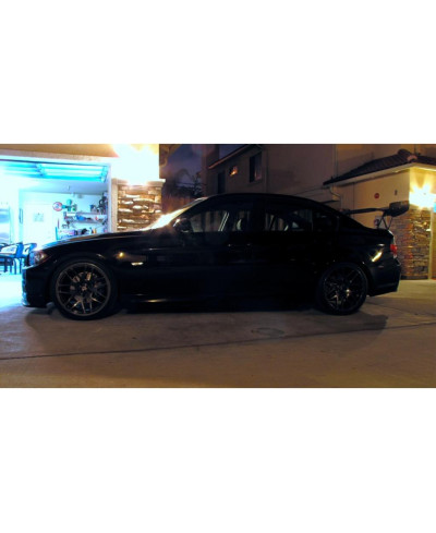 AILERON FIBRES DE CARBONE GTC-300 61" BMW E90 / M3 SEDAN - APR PERFORMANCE 