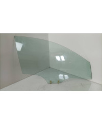 VITRE AVANT DROITE MAZDA RX8