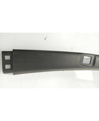 HABILLAGE MONTANT INTERIEUR GAUCHE DE PARE BRISE SKYLINE R33 NISSAN
