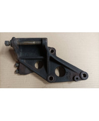 SUPPORT DE POMPE DE DIRECTION ASSISTEE RB25DET NISSAN 