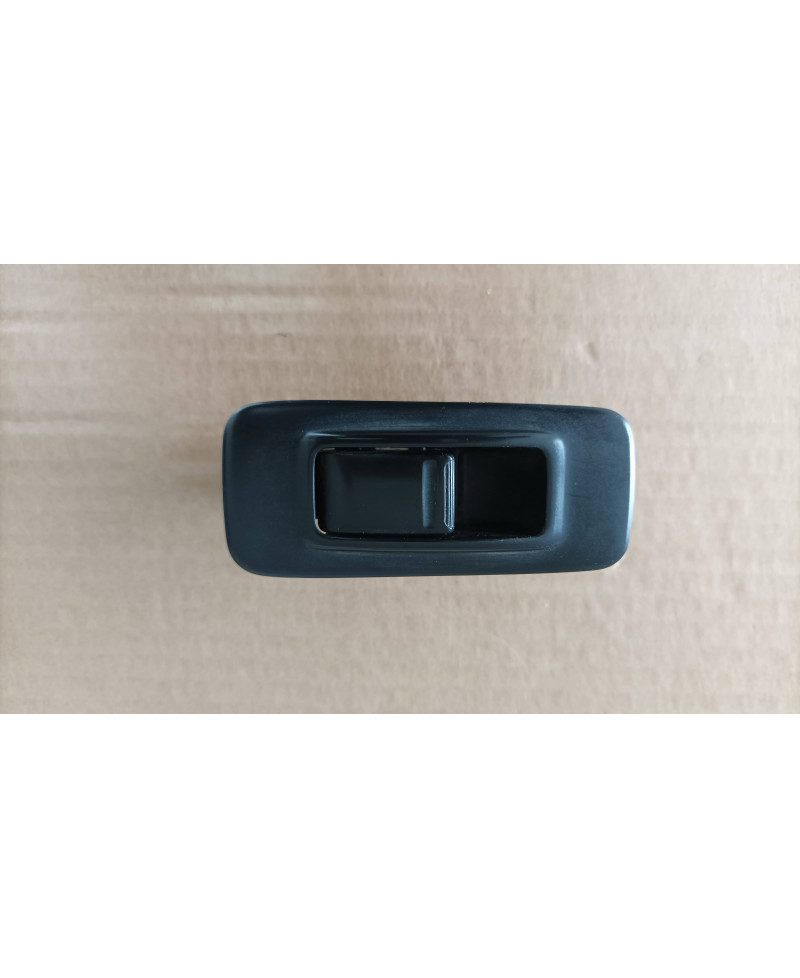 INTERRUPTEUR DE LEVE VITRE PASSAGER SILVIA 200SX S15 NISSAN