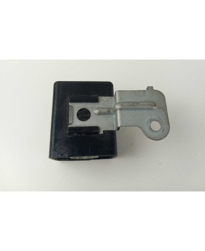 RELAIS TEMPORISATION FERMETURE PORTES S13 - R32 NISSAN