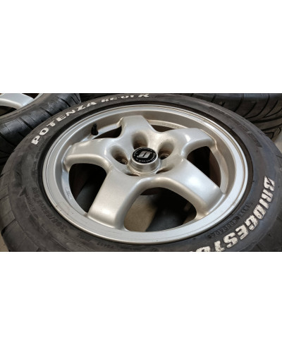 SET DE 4 JANTES 16X6.5 ET40 ORIGINE SKYLINE R32 GTS-T NISSAN 