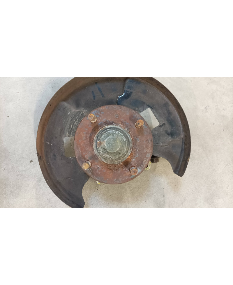 PORTE MOYEU AVANT DROIT 200SX S13 NISSAN