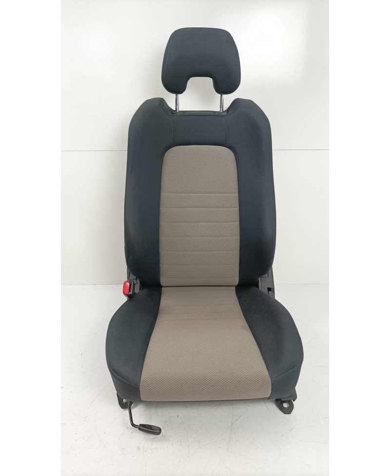 SIEGE PASSAGER SKYLINE R34 GTT NISSAN