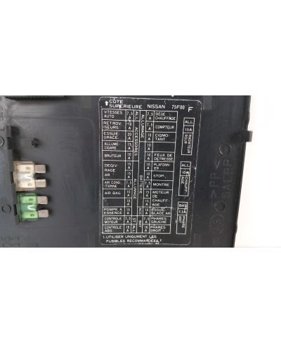 TRAPPE FUSIBLES 200SX S14 NISSAN