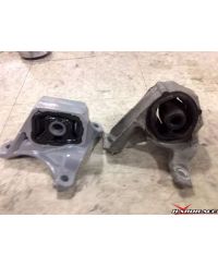 SUPPORT MOTEUR AVANT HONDA CIVIC FD - HARDRACE 