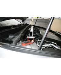 BARRE ANTI RAPPROCHEMENT AVANT TOYOTA CAMRY (18-24) - MEGAN RACING 