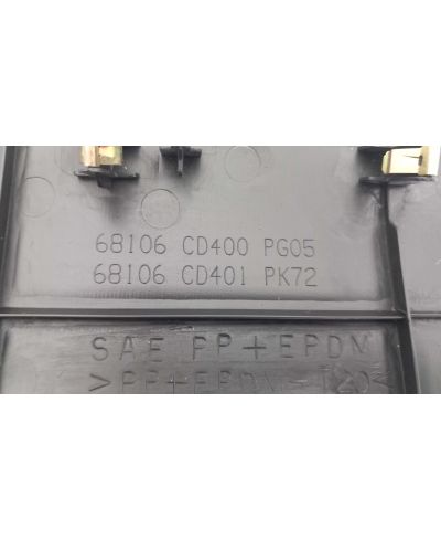 ENJOLIVEUR SOUS VOLANT 350Z RHD NISSAN ...PRIX?