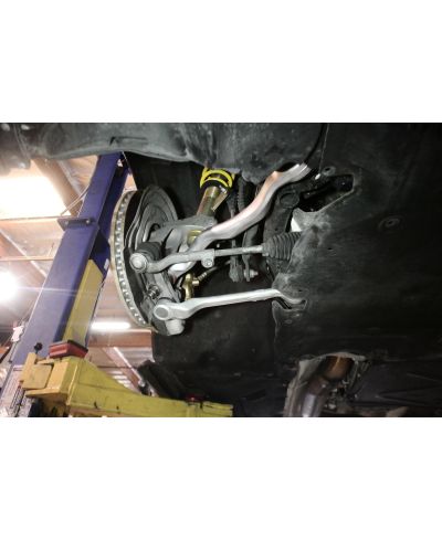 SET BRAS AVANT INFERIEUR BMW SERIE 3 F30 (12-18) - MEGAN RACING 