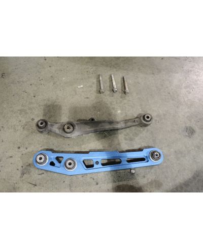 SET BRAS INFERIEUR ARRIERE REGLABLES HONDA CIVIC (88-95) - MEGAN RACING 