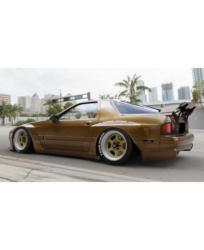 KIT CARROSSERIE PANDEM V2 MAZDA RX7 FC3S TRA KYOTO