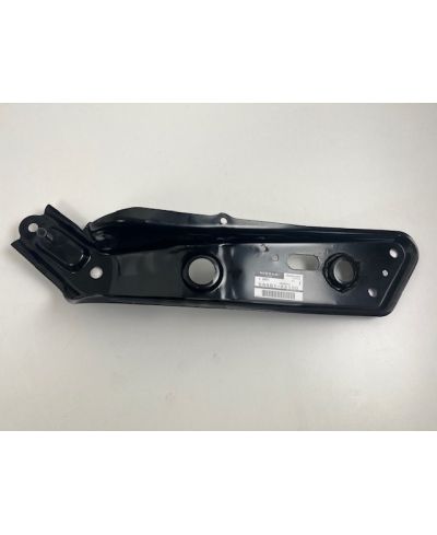 SUPPORT TIRANT CHASSE AVANT SKYLINE R34 GTT