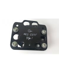 SUPPORT PARE-CHOC ARRIERE GAUCHE 370Z NISMO NISSAN ....PRIX OK ?