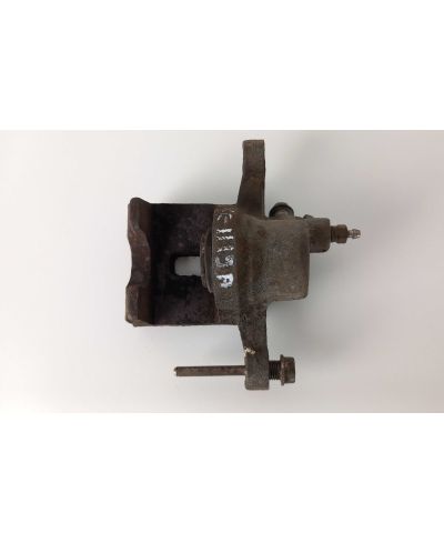 DEMI ETRIER ARRIERE GAUCHE 200SX S13 NISSAN