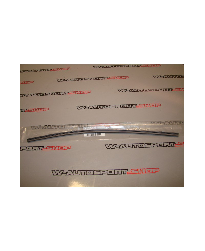 BALAIS ESSUIE GLACE GTR R35 NISSAN
