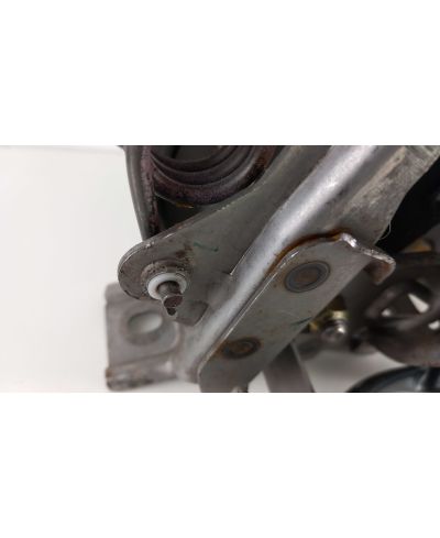 PEDALE EMBRAYAGE SKYLINE R33 NISSAN.....PRIX OK ?