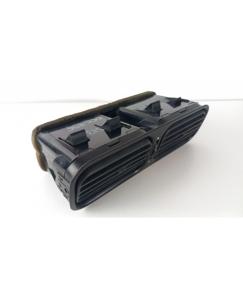 BUSE DE VENTILATION CENTRALE 200SX S13 NISSAN