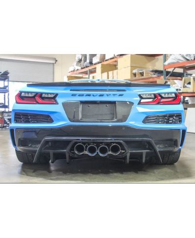 SUPPORT PLAQUE D'IMMATRICULATION CARBONE CHEVROLET CORVETTE C8 - APR PERFORMANCE