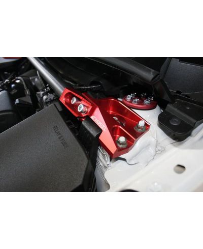 BARRE ANTI RAPPROCHEMENT AVANT FIBRES DE CARBONE TOYOTA GR YARIS - APEXI