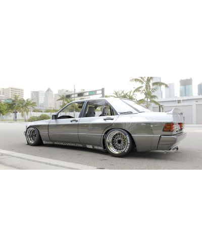 KIT CARROSSERIE PANDEM MERCEDES 190E TRA KYOTO