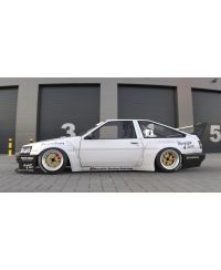 KIT CARROSSERIE PANDEM TOYOTA AE86 LEVIN TRA KYOTO