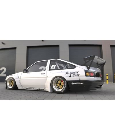 KIT CARROSSERIE PANDEM TOYOTA AE86 LEVIN TRA KYOTO